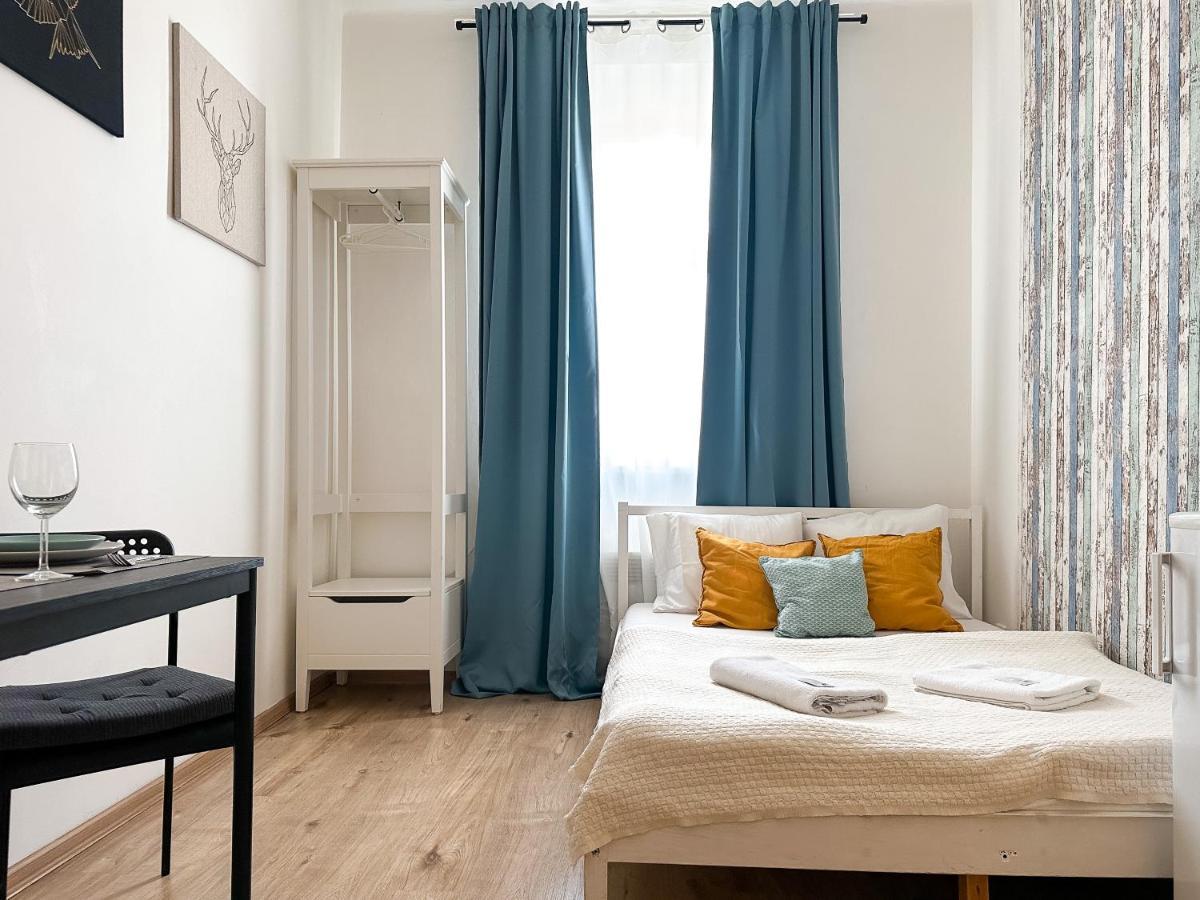 Elso Apartments ปราก ภายนอก รูปภาพ