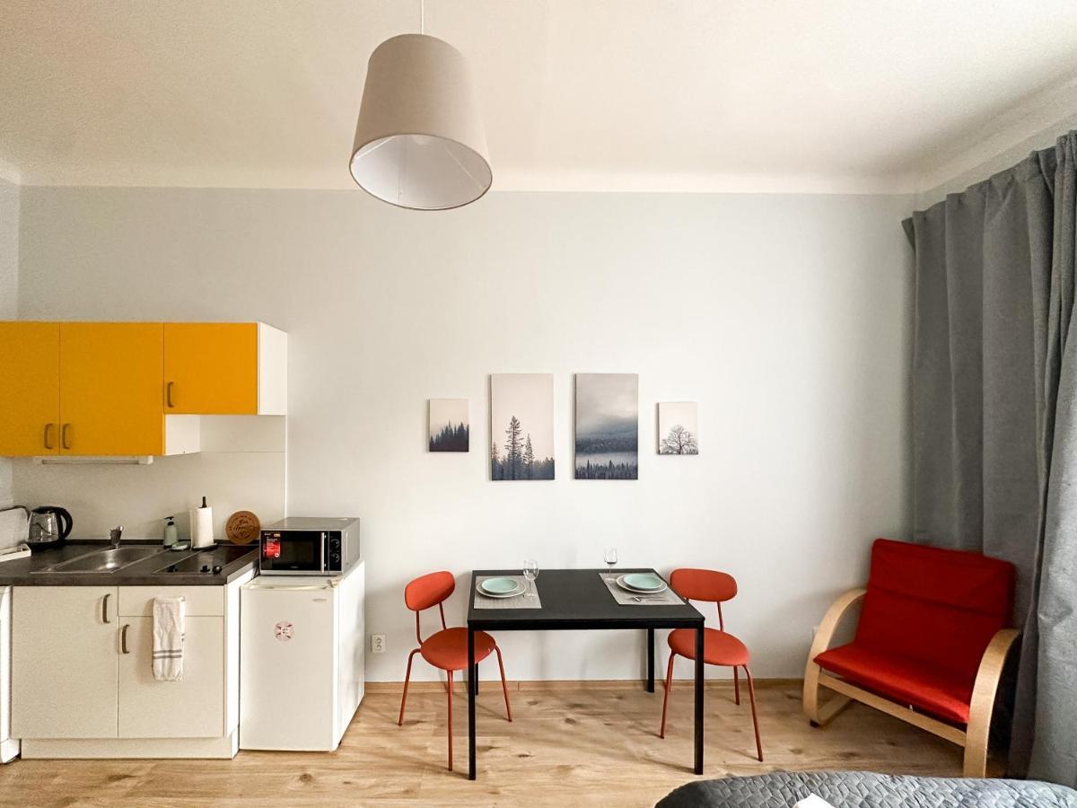 Elso Apartments ปราก ภายนอก รูปภาพ
